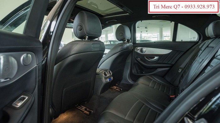 Bán Mercedes-Benz C300 cũ 2018 AMG..Chính hãng tốt nhất