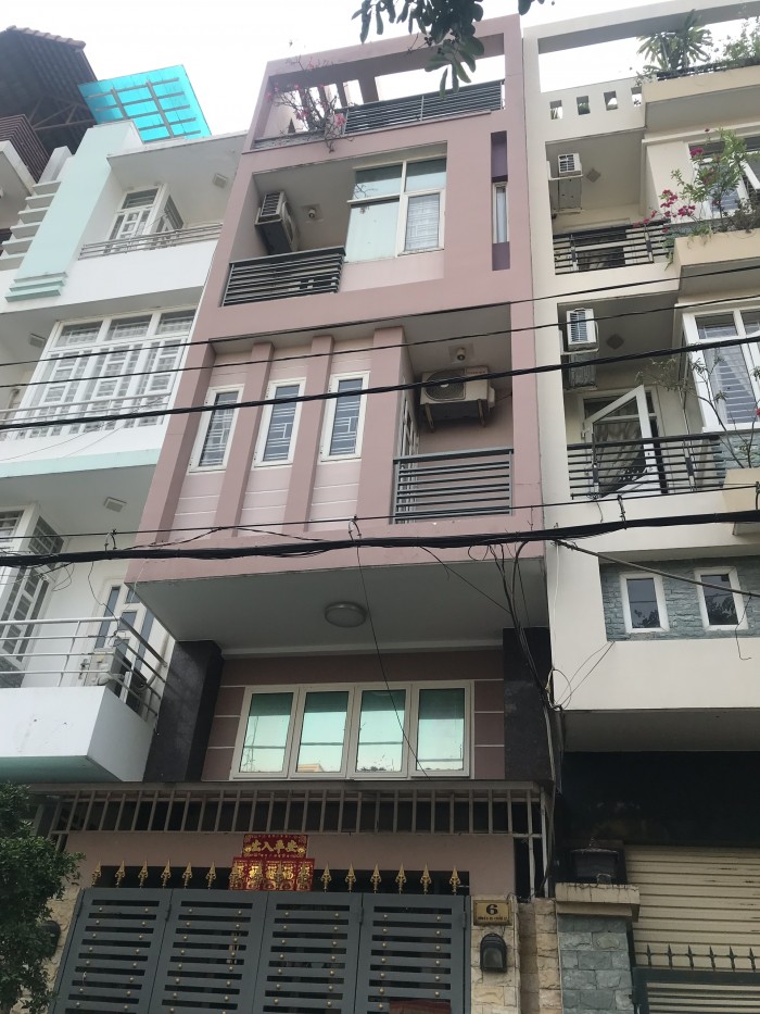 Chia tài sản bán nhà 160m2 1tret 2 lầu mt Trịnh Hoài Đức Q5