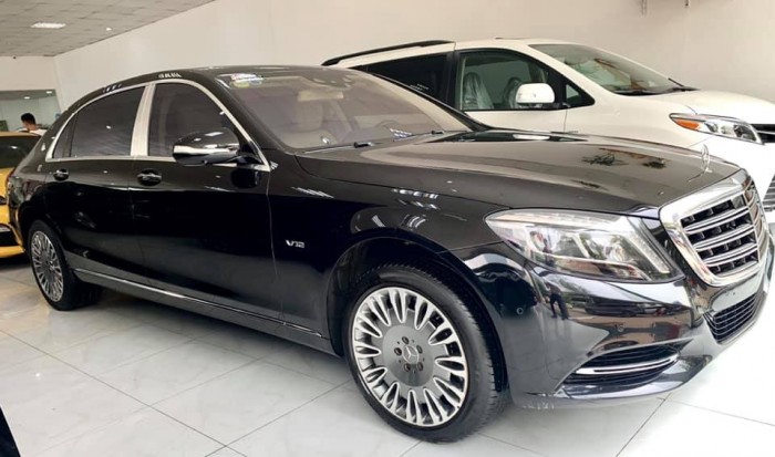 Maybach S600 2016 màu đen nội thất kem
