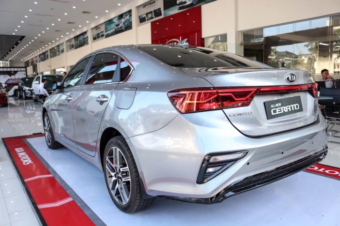 Bảng Giá Xe Kia Cerato Deluxe 1.6 AT Mới 2019 - Hỗ Trợ vay 85% - Xe Có Sẵn Giao Nhanh