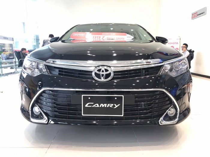 Toyota Camry 2019 Mới, Đủ Màu, giao xe ngay, hỗ trợ trả góp ngân hàng.