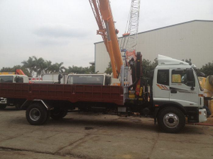 Xe tải 9 tấn Thaco Auman C160.C170 gắn cẩu gấp PALFINGER model PK11002 ( 3 tấn )