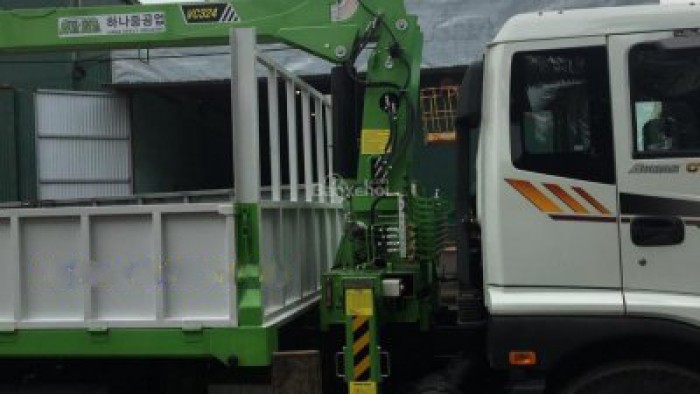 Xe tải 9 tấn Thaco Auman C160.C170 gắn câu Hàn Quốc HANA model VC324 ( 3 tấn 4 đốt )