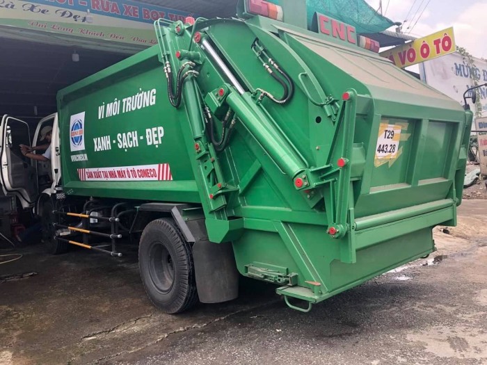 Xe Rác hino 5 khối -''vào thành phố''