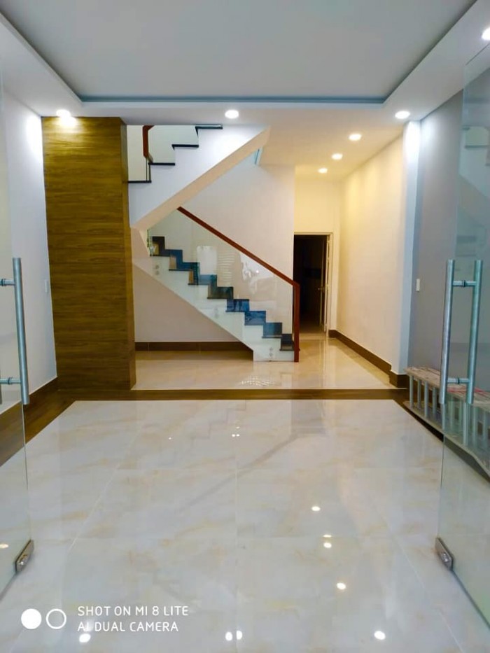 Bán nhà đẹp, hẻm xe hơi Mai Xuân Thưởng, 60m2