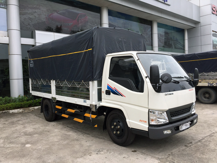 Xe tải Iz49 Đô Thành thùng mui bạt tải trọng 2,4 tấn, thùng dài 4m2, hỗ trợ trả góp đến 85%, lãi suất thấp