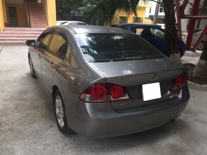 Cần bán xe Honda Civic 2.0AT 2008 màu xám bạc