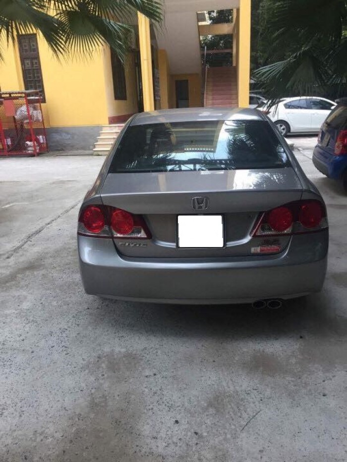 Cần bán xe Honda Civic 2.0AT 2008 màu xám bạc