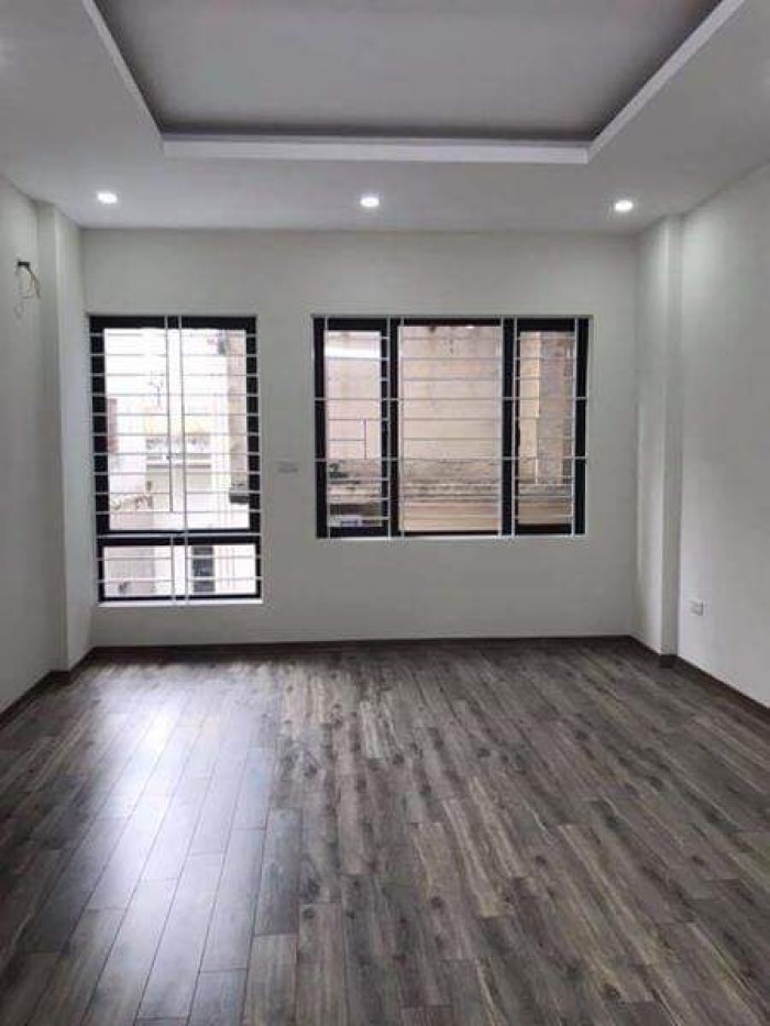 Chỉ 4 Tỷ Có Ngay Nhà Thái Hà, 60m2, Mt 5m