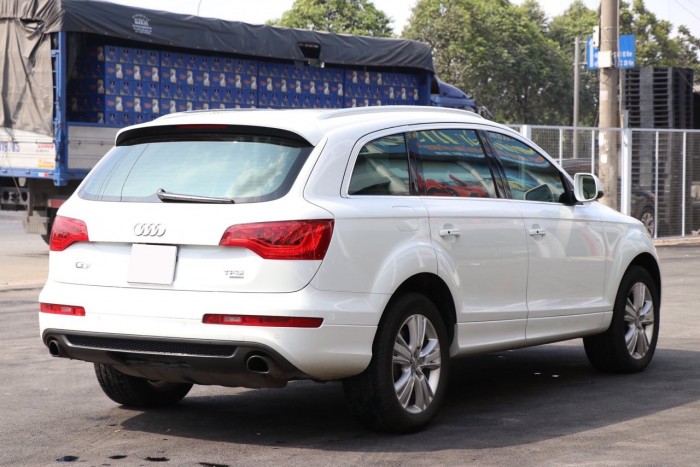 SIÊU PHẨM AUDI Q7 3.0AT 2015 bs Hà Nội