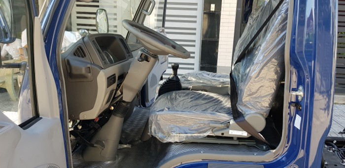 Xe tải 2.4 Tấn Máy ISUZU NHẬT BẢN 2019