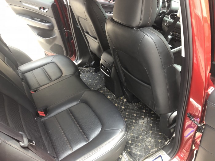 Bán Mazda Cx5  màu đỏ 2019 tự động mới mua chính hãng