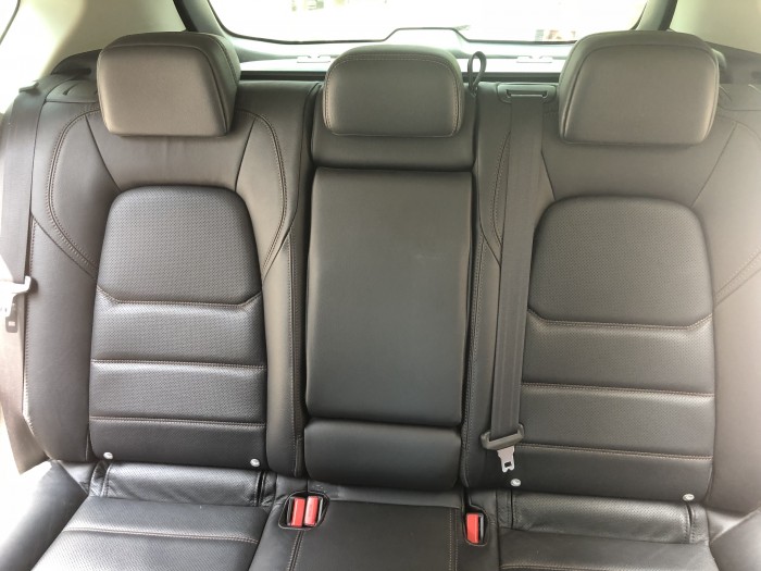Bán Mazda Cx5  màu đỏ 2019 tự động mới mua chính hãng