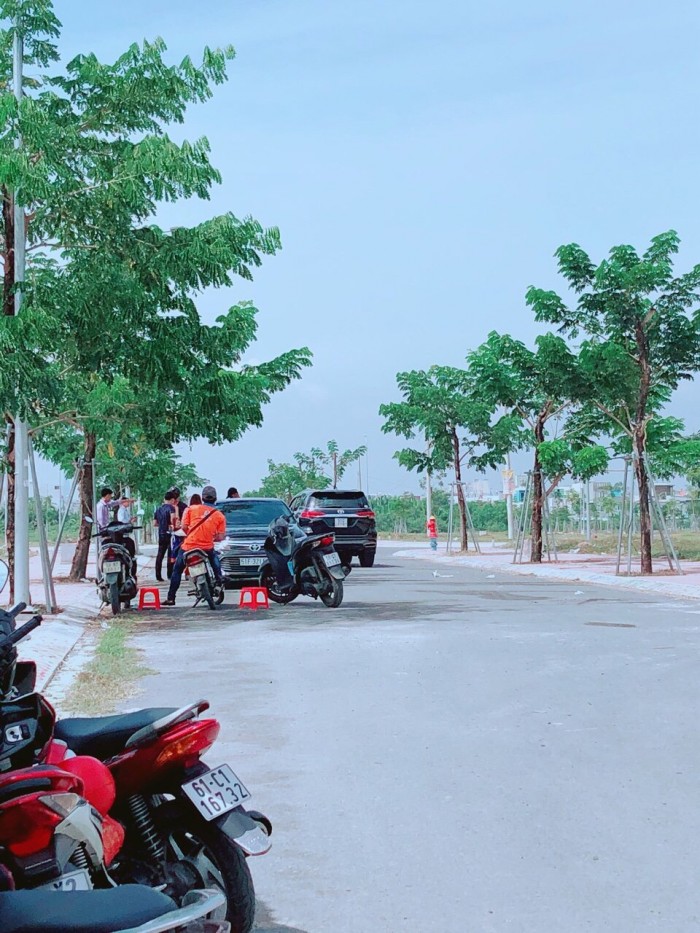 Bán đất chợ Long Trường Nguyễn Duy Trinh Quận 9 - 27 triệu/m2