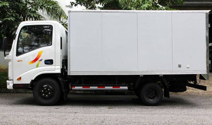Xe tải Hyundai 2.5 tấn, thùng kín inox mới 100%, 2017