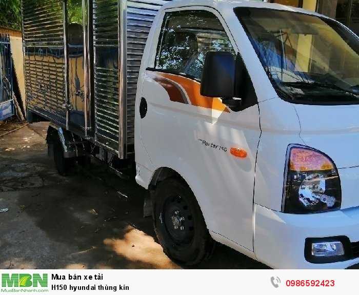 H150 Hyundai thùng kín