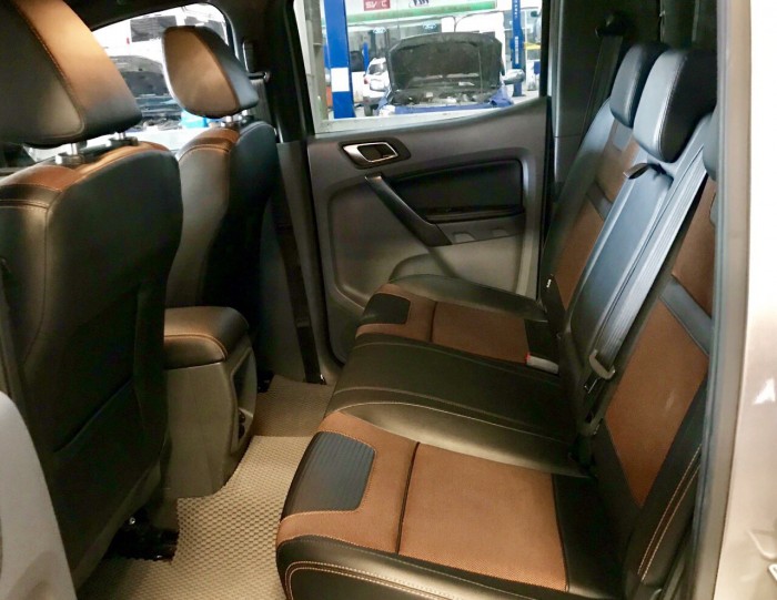 Bán Ford Ranger Wiltrack 3.2L sx 2016 chạy lướt đúng 28.000km