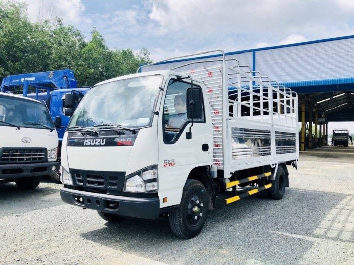 ISUZU tải 1.9 tấn thùng mui bạt dài 4.3m có bửng bâng