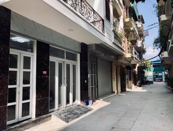 Bán nhà Định Công Hạ 5T*45m MT 4m ô tô tránh Gara