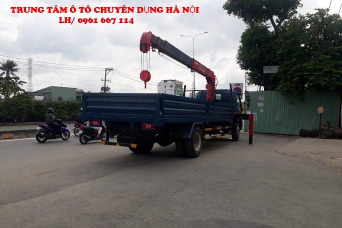 Xe tải 8 tấn Thaco OLLIN 800A gắn cẩu 5 tấn UNIC model URV554 ( 5 tấn 4 đốt ) xe có sẵn giao ngay giá thanh lý