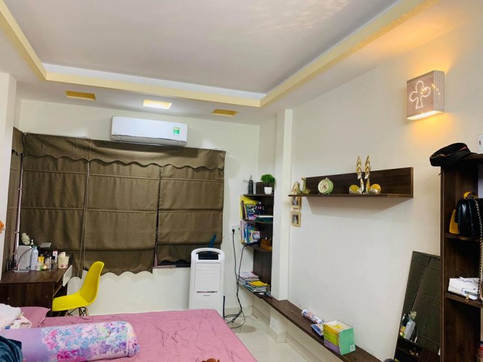 Cần bán gấp nhà phố VĂN HƯƠNG 40m ,4 tầng
