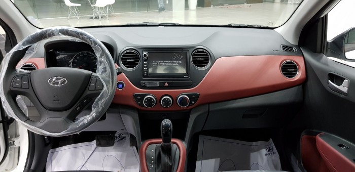Bán xe i10 , trả góp chỉ 110 triệu, nhiều quà tặng