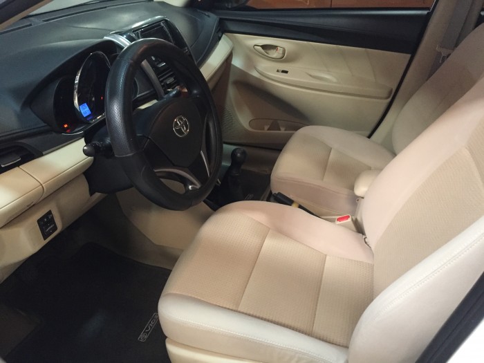Bán Toyata Vios 1.5E sx 2017 màu trắng Tp