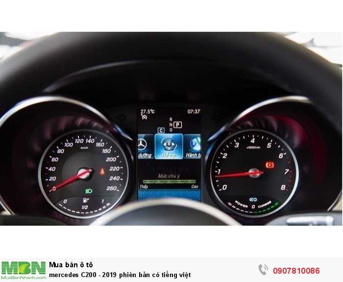 Mercedes C200 - 2019 phiên bản có tiếng việt