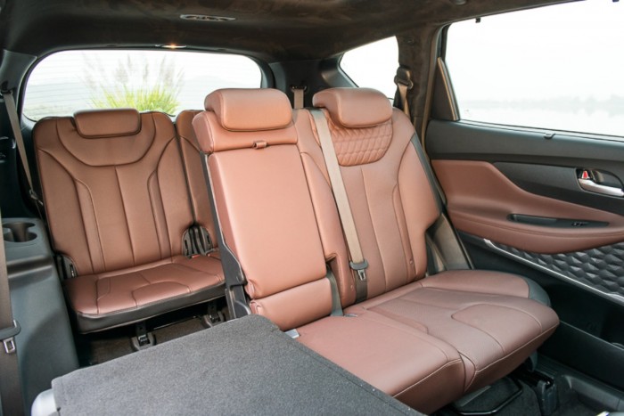 Santafe Premium 2019, Giao xe ngay trong tháng 4