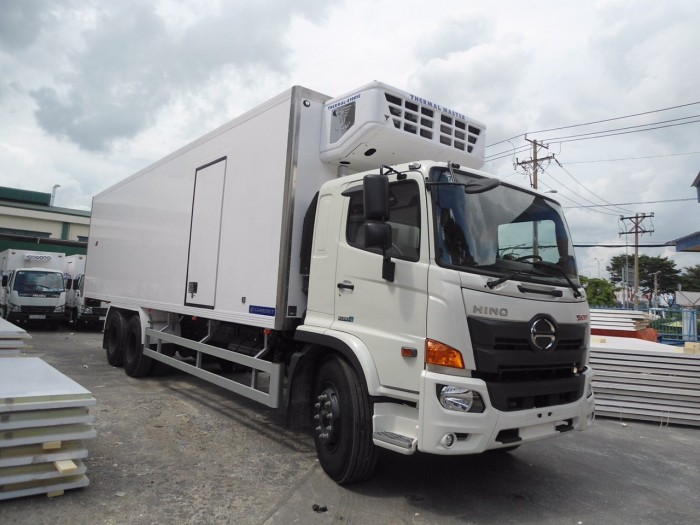 HINO FL 3 chân Đông Lạnh tải 15 tấn Thùng LAMBARET - TRẢ GÓP