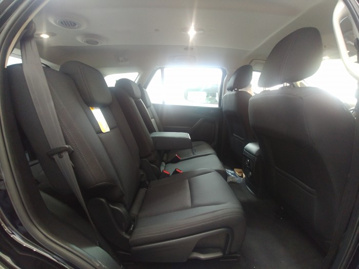 Ford Everest Ambient 4x2 - Lăn bánh 1 tỷ 04, Tặng Ghế Da, Film Cách Nhiệt