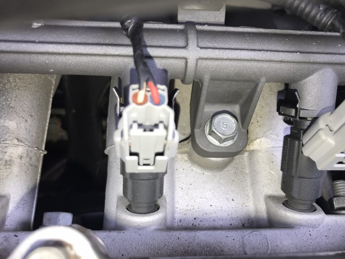 Cần bán Hyundai Getz 1.1MT đời 2010, màu bạc, nhập khẩu. Xe Đẹp