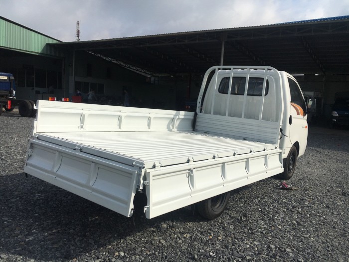 Hyundai H150 1 tấn 4  SIêu Giảm Giá T4 đến 50 triệu ( màu trắng hiếm )