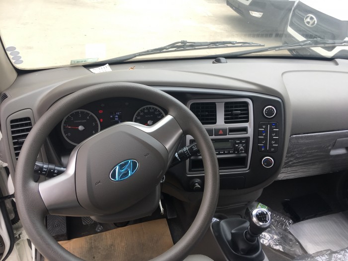 Hyundai H150 1 tấn 4  SIêu Giảm Giá T4 đến 50 triệu ( màu trắng hiếm )