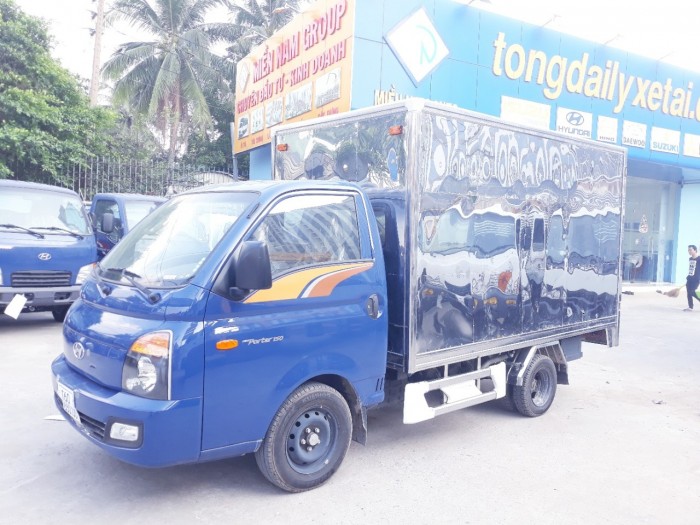 HYUNDAI tải 1.5 tấn thùng kín full INOX - vào thành phố- TRẢ GÓP