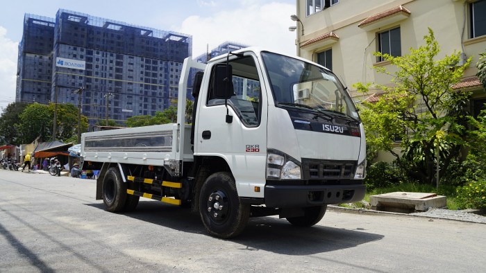 Bán Xe tải Isuzu (1.4 tấn – 1T9 – 2.4T) thùng dài 3.6m Euro4