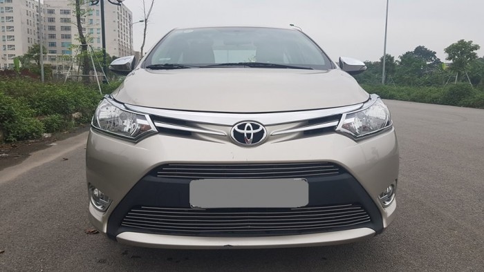 Bán Toyota Vios E 2017 Vàng cát zin cọp rất mới