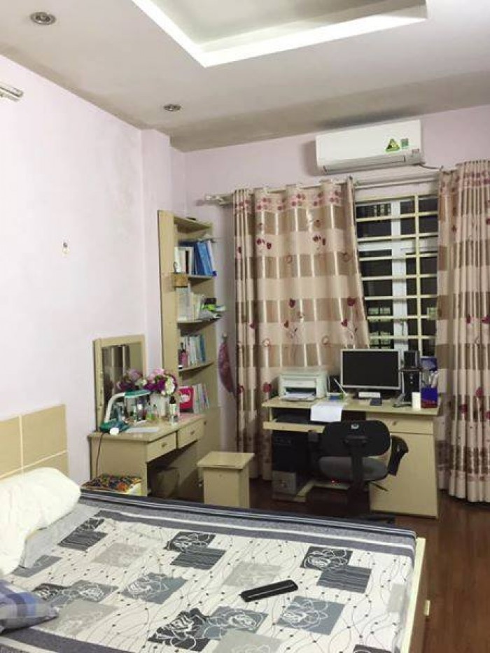 Bán nhà Văn Chương,dt 49 m2,3 tầng