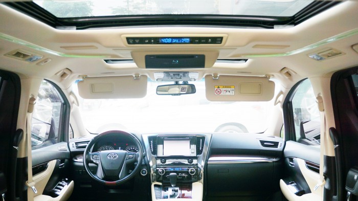 Toyota Alphard Biển thủ đô Sx 2017 đăng ký 2018, Tên cty Xuất hóa đơn cao