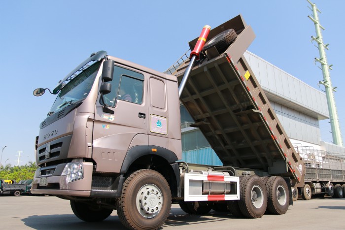 Howo Sinotruk V7G