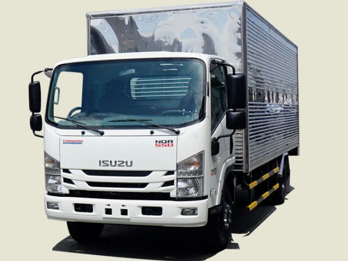 Xe tải Isuzu 5T thùng kín - NQR75LE4