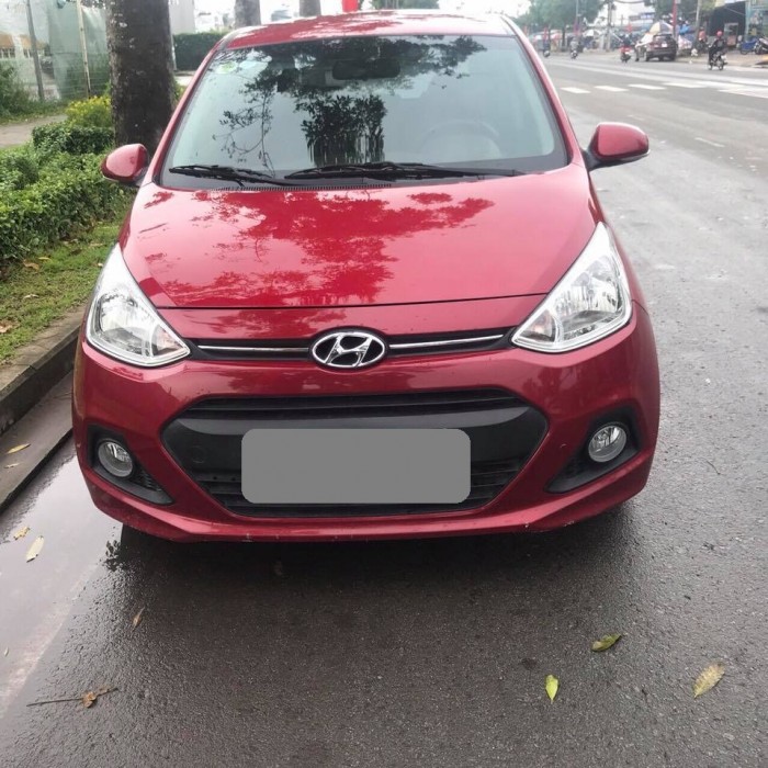 Bán Huyndai I10 tự động 1.25 nhập ấn độ 2015 màu đỏ rất đẹp