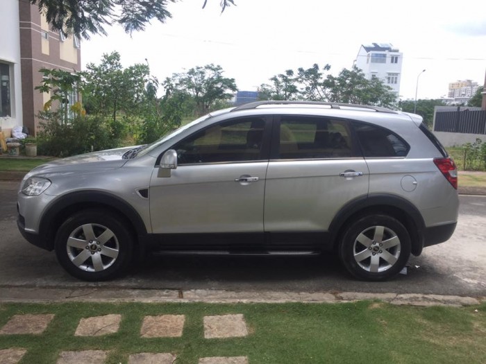 Bán nhanh Captiva LTZ 2009 tự động màu Bạc rất mới.