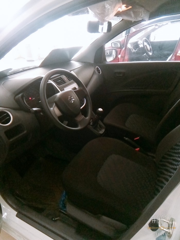 Suzuki celerio 2018,nhập khẩu,giá 359 triệu,số tự động,quà tặng 18 triệu,vay 80%.