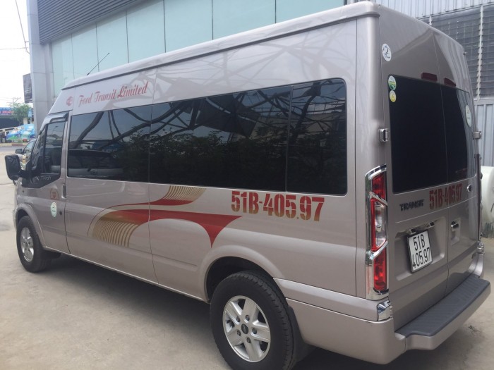 Bán Ford Transit sx 2018 màu ghi vàng full option