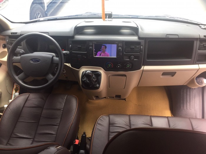 Bán Ford Transit sx 2018 màu ghi vàng full option