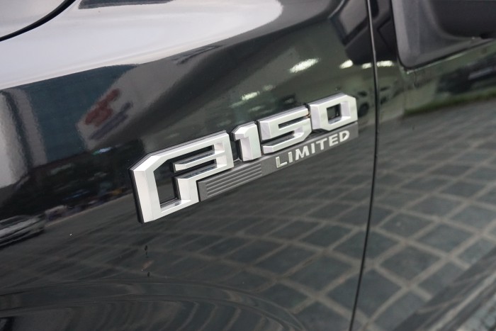 Ford F150 Limidted Màu Đen Full options Model 2019 Mới nhất Vn