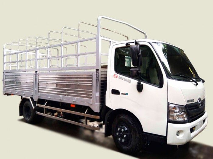 Xe tải Hino 3T45 thùng bạt - XZU720L, thùng 5m3, trả góp