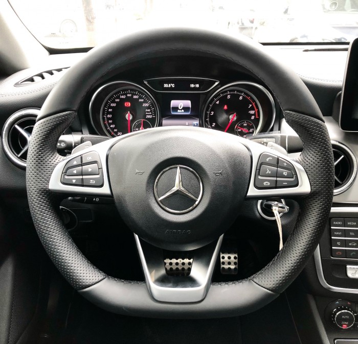Bán Mercedes CLA250 2019 cũ chính chủ chạy lướt giá tốt