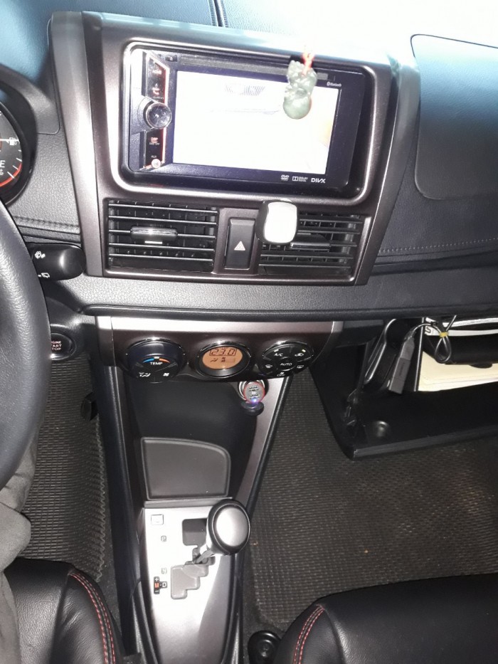 Bán Yaris G 2017, màu trắng, đúng chất, biển TP, giá TL, hổ trợ góp